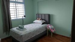 Blk 24 Eunos Crescent (Geylang), HDB 3 Rooms #573748891